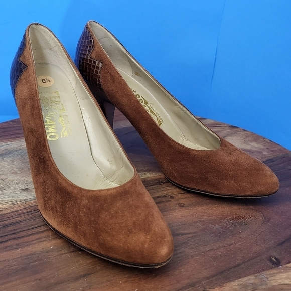 Salvatore Ferragamo Pumps Suede with Snake/Scale Heel Caramel/Brown Women's 8.5 - Picture 13 of 13
